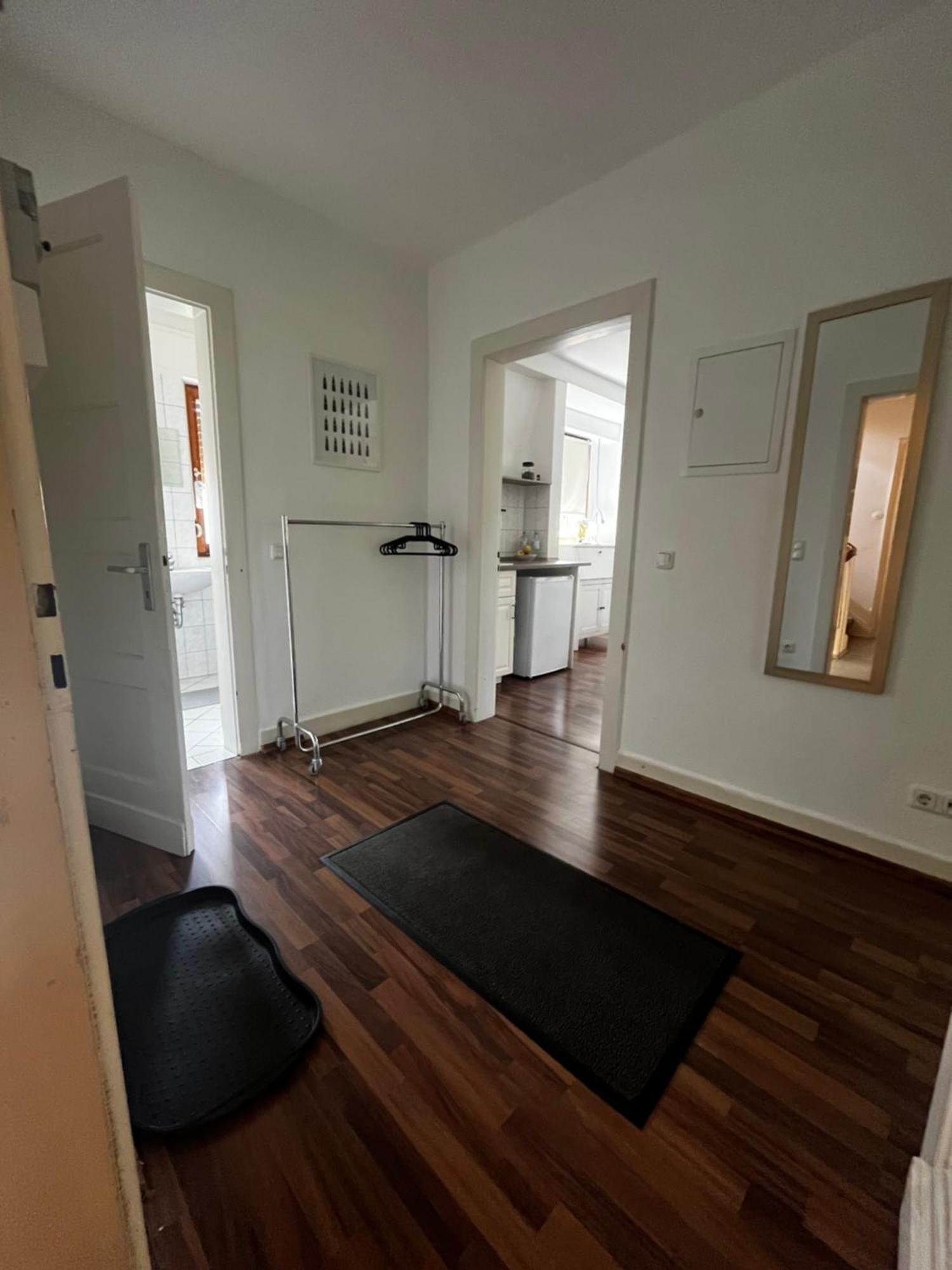 Idyllisch Wohnen An Der Ruhr Apartment Хатинген Екстериор снимка